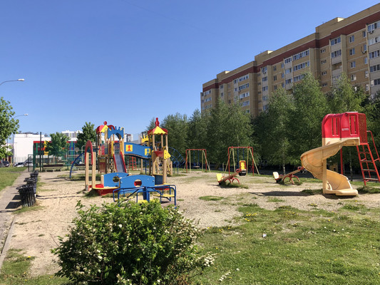 Продам двухкомнатную (2-комн.) квартиру, Ладожская ул, 144, Пенза г