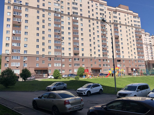 Продам двухкомнатную (2-комн.) квартиру, Ладожская ул, 144, Пенза г