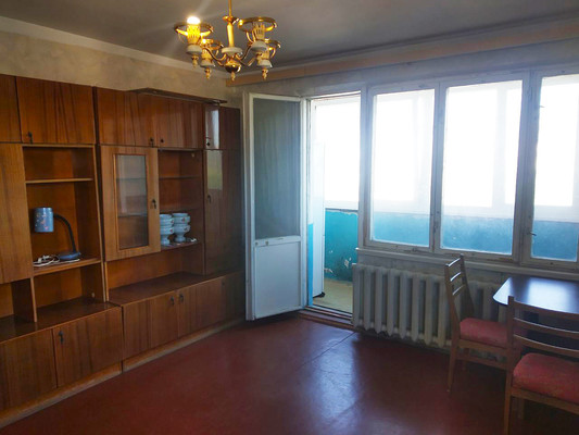 Продам двухкомнатную (2-комн.) квартиру, Кечкеметская ул, 89, Симферополь г