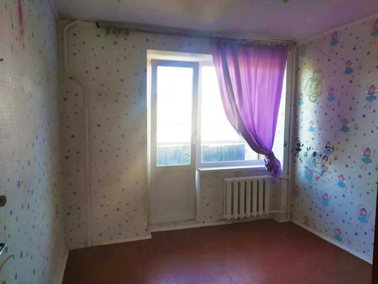 Продам двухкомнатную (2-комн.) квартиру, Кечкеметская ул, 89, Симферополь г