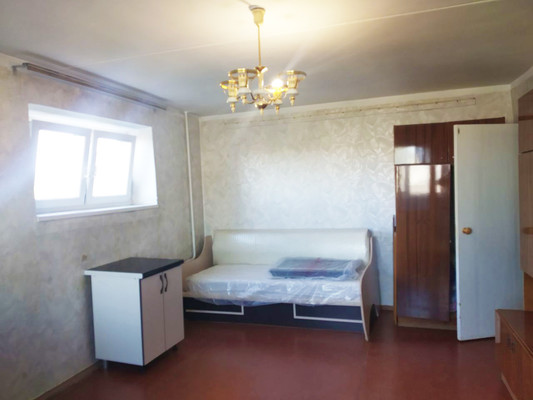 Продам двухкомнатную (2-комн.) квартиру, Кечкеметская ул, 89, Симферополь г