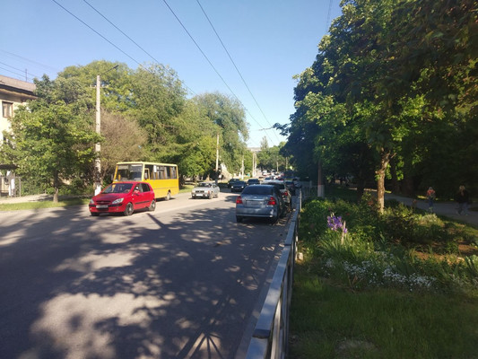 Продам двухкомнатную (2-комн.) квартиру, Кечкеметская ул, 89, Симферополь г