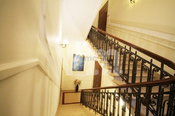 Продам офисное помещение 138 м2, Большая Садовая ул, 10, Москва г