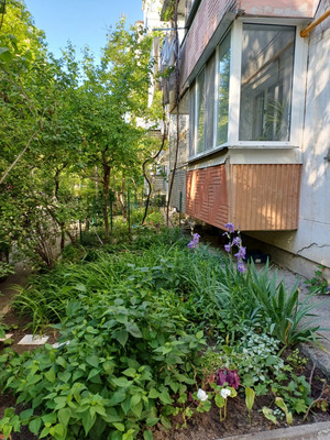 Продам трехкомнатную (3-комн.) квартиру, Заводской пер, 44, Симферополь г