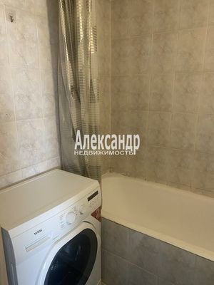 Продам однокомнатную (1-комн.) квартиру, Морская наб, 9, Санкт-Петербург г