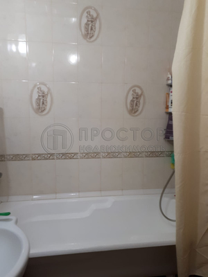 Продам двухкомнатную (2-комн.) квартиру, Валовая ул, 21к125, Москва г