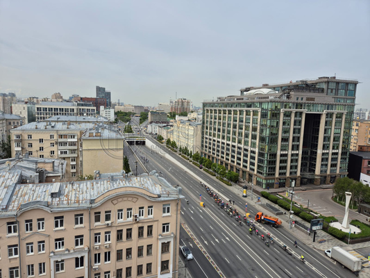 Продам двухкомнатную (2-комн.) квартиру, Валовая ул, 21к125, Москва г