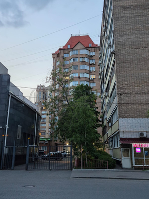 Продам двухкомнатную (2-комн.) квартиру, Валовая ул, 21к125, Москва г