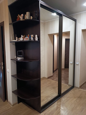 Продам трехкомнатную (3-комн.) квартиру, Мира ул, 2, Калининград г