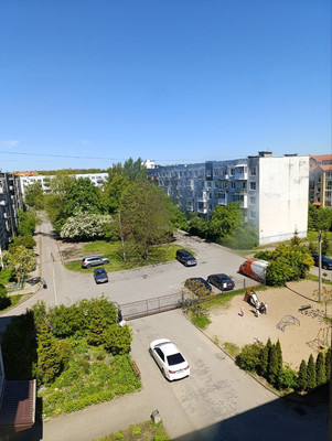 Продам трехкомнатную (3-комн.) квартиру, Мира ул, 2, Калининград г