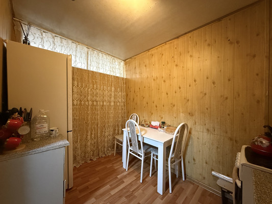 Продам двухкомнатную (2-комн.) квартиру, Эльбрусская ул, 19, Нальчик г