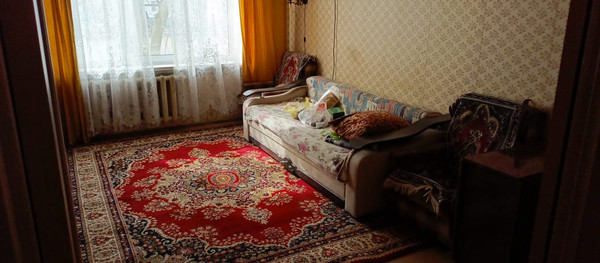 Продам трехкомнатную (3-комн.) квартиру, Таганрогская ул, 124/2, Ростов-на-Дону г