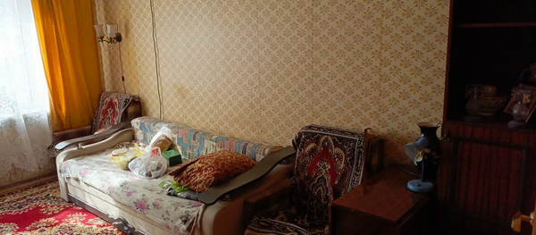 Продам трехкомнатную (3-комн.) квартиру, Таганрогская ул, 124/2, Ростов-на-Дону г