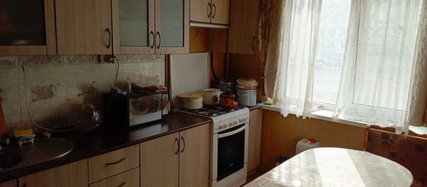 Продам трехкомнатную (3-комн.) квартиру, Таганрогская ул, 124/2, Ростов-на-Дону г