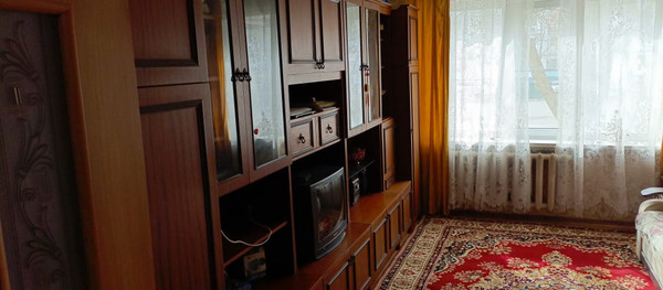 Продам трехкомнатную (3-комн.) квартиру, Таганрогская ул, 124/2, Ростов-на-Дону г