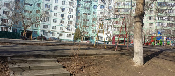 Продам трехкомнатную (3-комн.) квартиру, Таганрогская ул, 124/2, Ростов-на-Дону г