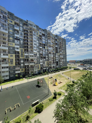 Продам двухкомнатную (2-комн.) квартиру, Западный Обход ул, 39/1к5, Краснодар г