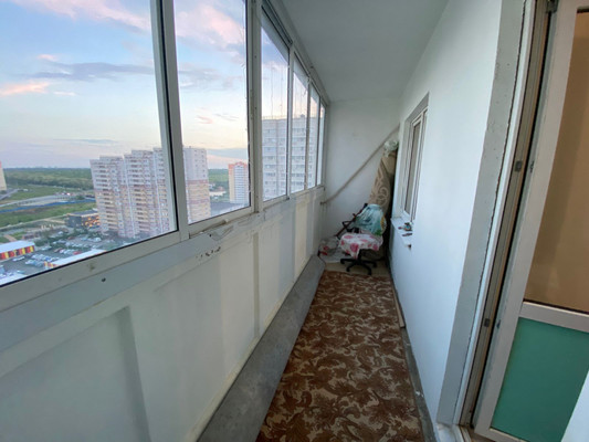 Продам однокомнатную (1-комн.) квартиру, Петренко ул, 8, Ростов-на-Дону г