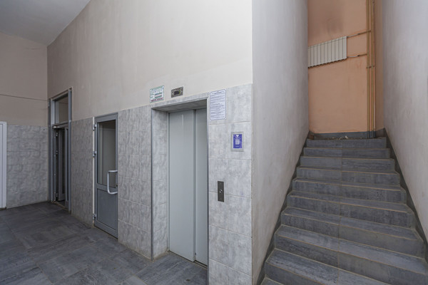 Продам двухкомнатную (2-комн.) квартиру, Габдуллы Кариева ул, 10, Казань г