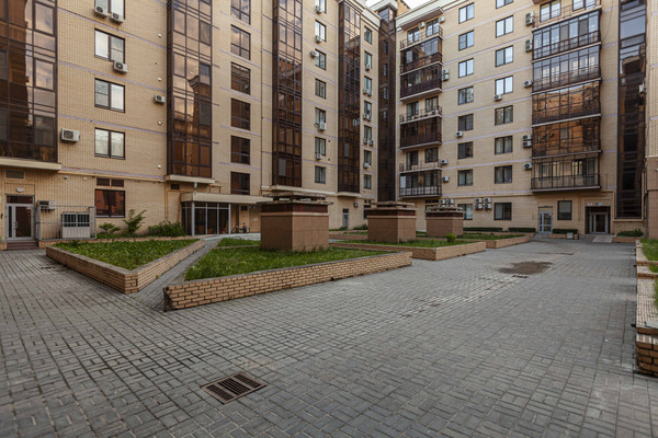 Продам двухкомнатную (2-комн.) квартиру, Габдуллы Кариева ул, 10, Казань г