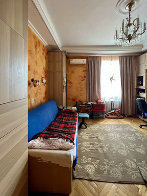 Продам многокомнатную квартиру, Садовая-Черногрязская ул, 16/18, Москва г
