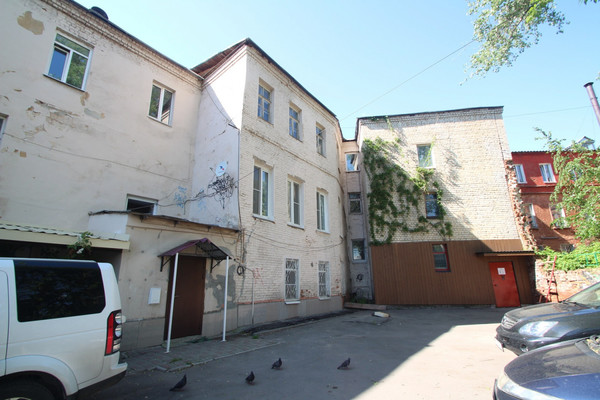 Продам двухкомнатную (2-комн.) квартиру, Алексеевская ул, 4, Нижний Новгород г