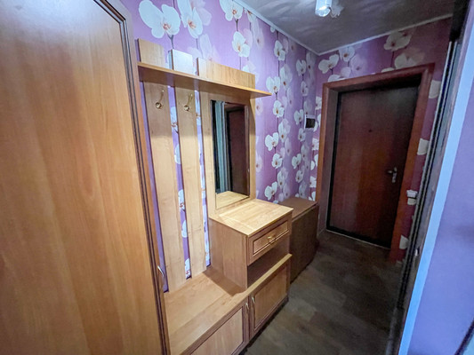Продам однокомнатную (1-комн.) квартиру, 2-й Микрорайон ул, 26, Эльбан рп