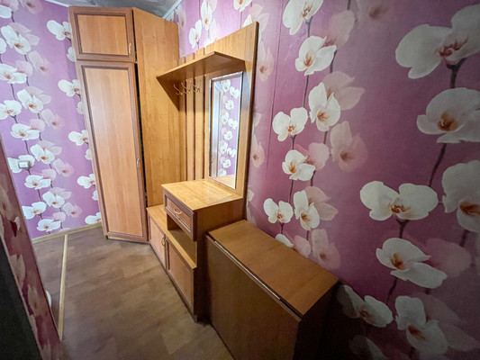 Продам однокомнатную (1-комн.) квартиру, 2-й Микрорайон ул, 26, Эльбан рп
