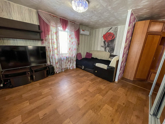 Продам однокомнатную (1-комн.) квартиру, 2-й Микрорайон ул, 26, Эльбан рп