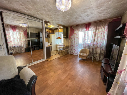 Продам однокомнатную (1-комн.) квартиру, 2-й Микрорайон ул, 26, Эльбан рп