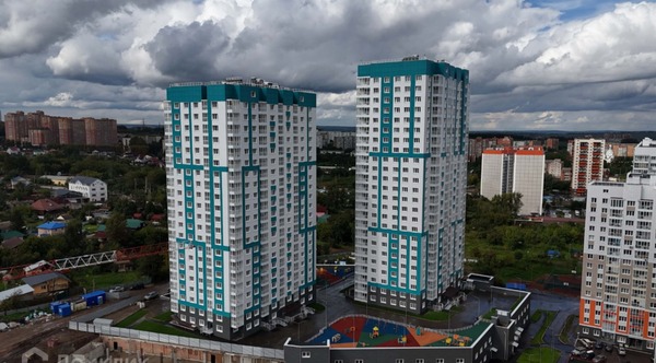 Продам двухкомнатную (2-комн.) квартиру, Лесопарковая ул, 43к1, Красноярск г