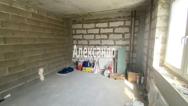 Продам двухкомнатную (2-комн.) квартиру, Екатерининская ул, 12, Мурино п