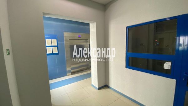 Продам двухкомнатную (2-комн.) квартиру, Екатерининская ул, 12, Мурино п