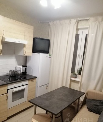 Продам двухкомнатную (2-комн.) квартиру, Сумской проезд, 2к3, Москва г