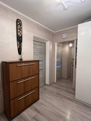 Продам двухкомнатную (2-комн.) квартиру, Петренко ул, 16, Ростов-на-Дону г