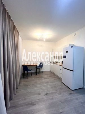 Продам однокомнатную (1-комн.) квартиру, Шоссе в Лаврики ул, 53к2, Мурино п