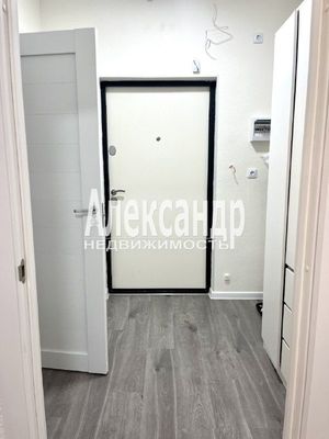 Продам однокомнатную (1-комн.) квартиру, Шоссе в Лаврики ул, 53к2, Мурино п