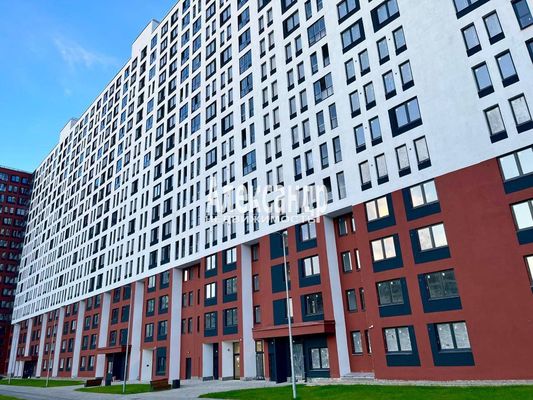 Продам однокомнатную (1-комн.) квартиру, Шоссе в Лаврики ул, 53к2, Мурино п
