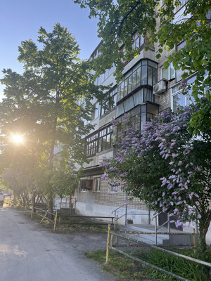 Продам двухкомнатную (2-комн.) квартиру, Победы пр-кт, 81, Каменск-Уральский г