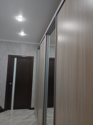 Продам трехкомнатную (3-комн.) квартиру, им. Героя Георгия Бочарникова ул, 8к2, Краснодар г
