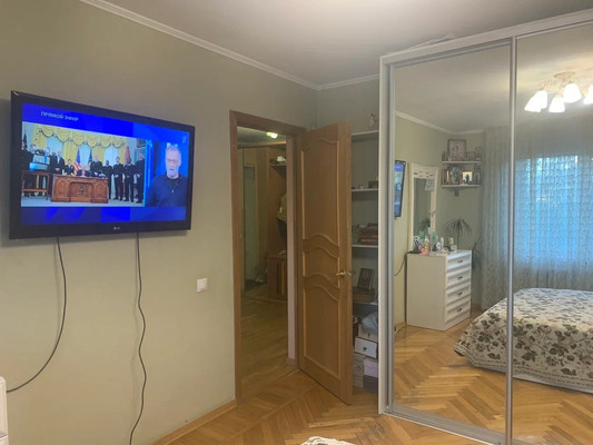 Продам трехкомнатную (3-комн.) квартиру, им. Стасова ул, 130, Краснодар г