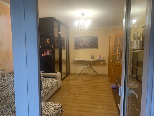 Продам трехкомнатную (3-комн.) квартиру, им. Стасова ул, 130, Краснодар г