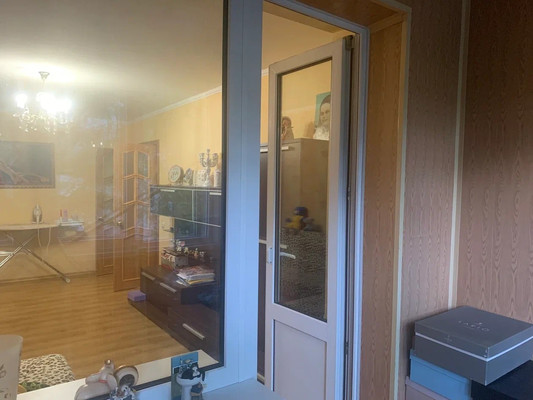 Продам трехкомнатную (3-комн.) квартиру, им. Стасова ул, 130, Краснодар г