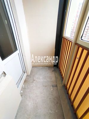 Продам трехкомнатную (3-комн.) квартиру, Шоссе в Лаврики ул, 78к2, Мурино п