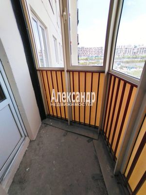 Продам трехкомнатную (3-комн.) квартиру, Шоссе в Лаврики ул, 78к2, Мурино п
