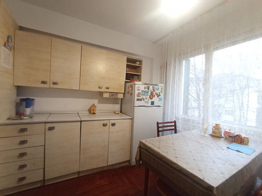 Продам трехкомнатную (3-комн.) квартиру, Депутатская ул, 4, Майкоп г