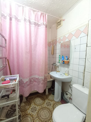 Продам трехкомнатную (3-комн.) квартиру, Депутатская ул, 4, Майкоп г