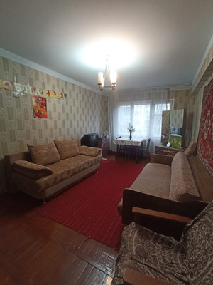 Продам трехкомнатную (3-комн.) квартиру, Депутатская ул, 4, Майкоп г
