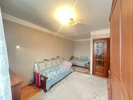 Продам однокомнатную (1-комн.) квартиру, Аттоева ул, 13, Хасанья с