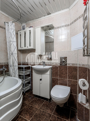 Продам однокомнатную (1-комн.) квартиру, Маршала Бирюзова ул, 11, Москва г